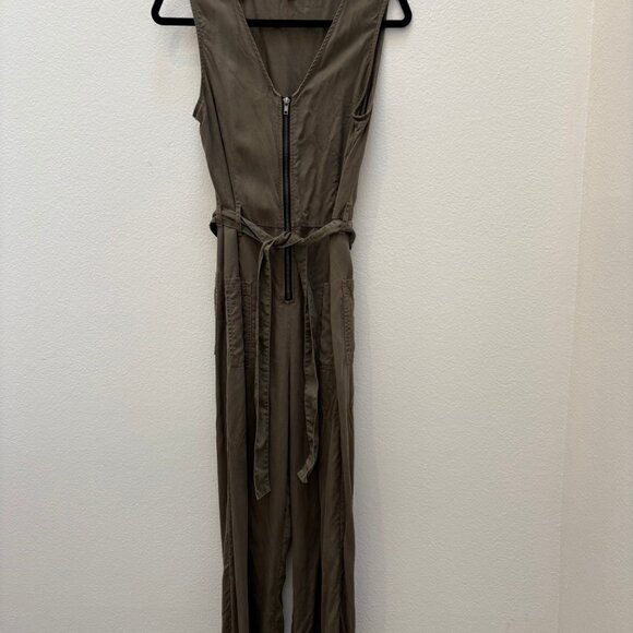Rails Utility Jumpsuit - Picture 4 of 6